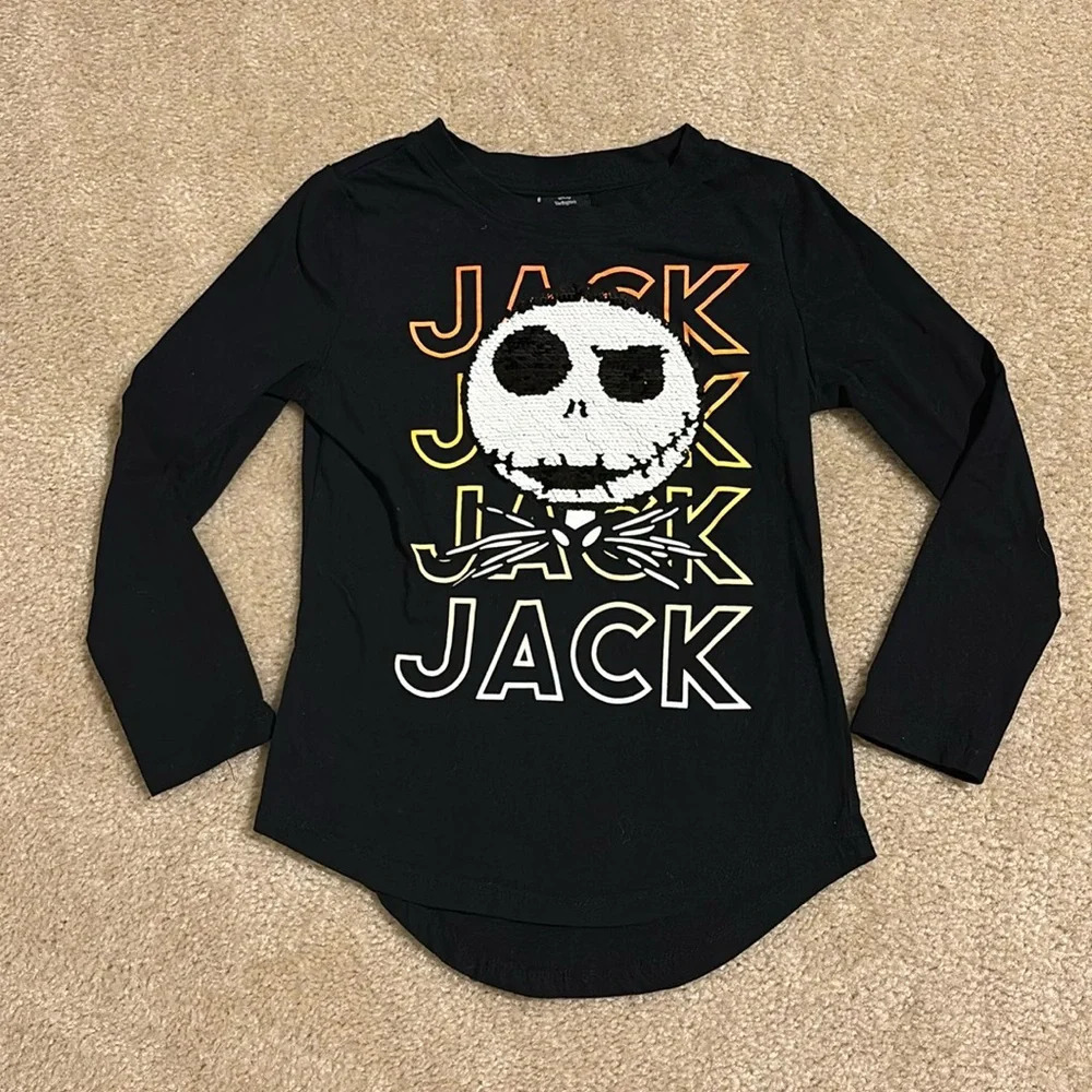 EUC Disney Nightmare Before Christmas Shirt